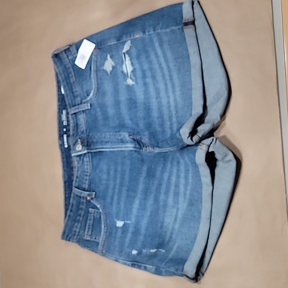 Old Navy Size 18 O.G. Straight High Rise Cuffed Denim Jean Shorts, NEW with Tag - Picture 1 of 11